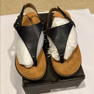 Vionic Black Leather Sandals